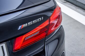 BMW Rad 5 M550i xDrive A/T G 30 2019 - 9