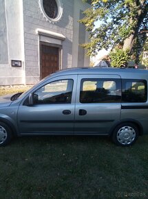 Opel Combo Tour 1.7cdti 74kw rok 7 /2010 XXL - 9