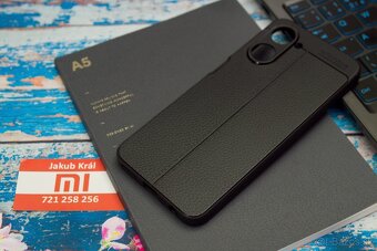 Silikónové puzdro s koženkovým vzorom pre Realme - 9