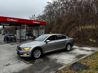 VW Passat 1.6 TDI Bluemotion, 2017 - 9