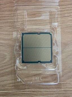 Ryzen 5 7600X, RX 6700 10G, 32GB DDR5, 1TB NVME - 9