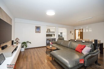 Moderný 3 izbový byt na predaj Banská Bystrica, priestranný  - 9