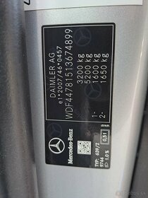 Mercedes - Benz V 300 d extralang XL 4MATIC Odpočet DPH - 9