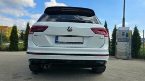 Volkswagen Tiguan 2,0TDI R-Line 4 MOTION DSG - 9