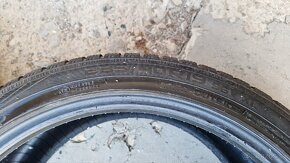 Zimne pneumatiky 235 40 R19 96V XL Nokian - 9