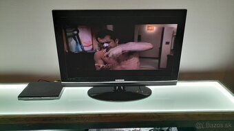 Predám LED TV SAMSUNG 32" - 9