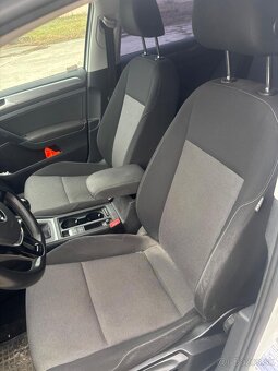 Volkswagen GOLF 2.0TDI - 9