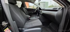 Predám Volkswagen Passat Combi  2.0 TDI CR R.V.2010 - 9