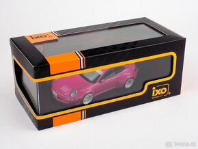 Ružové PORSCHE – 911 997-2 RWB COUPE 2008 1:18 a 1:43 - 9