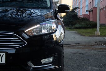 Ford Focus Kombi 1.5 TDCi Duratorq 120k Titanium X A/T - 9