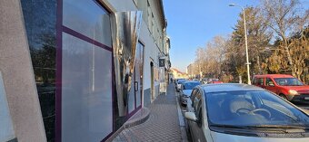 Obchod v centre mesta Komárno na predaj - 9