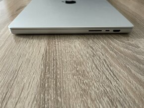  Ponúkam na predaj MacBook Pro M1 Pro 16 palcový 2021  - 9