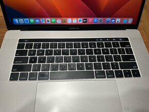 Macbook PRO 15 Core I7 16GB/512GB Batéria 100% - 9