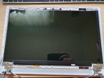 15.6" palcový LCD displej z Lenovo Z50-75 - 9