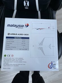 Model Airbus A350-900 Malaysia Airlines 1:200 - 9