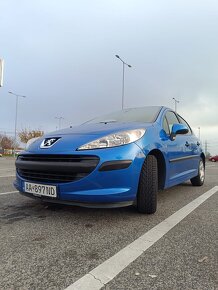 Peugeot 207 - 9