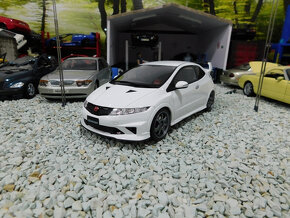 model auta Honda Civic CRX /Civic typeR FN2 Otto mobile 1:18 - 9