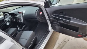 Predám Kia ceed 1.4 benzin 66kw - 9