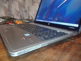 HP, HP Compaq  notebooky. Na diely. - 9