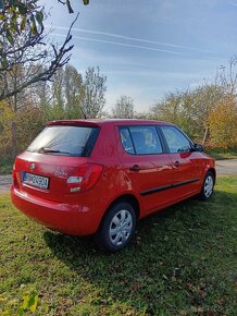 Škoda Fabia II 1,2 benzín - 9