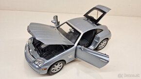 1:18 CHRYSLER CROSSFIRE - 9