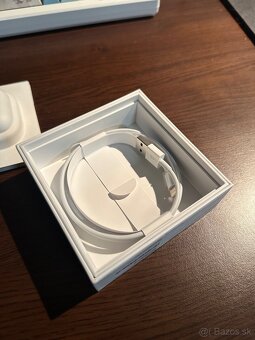 Apple airpods - 9