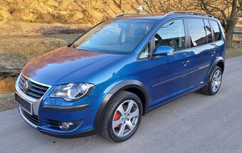 Volkswagen touran 1.9 tdi cross rok 2009 ťažné navigacia - 9