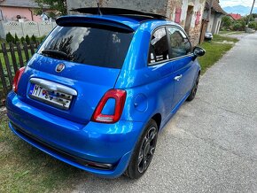 Predam krásny Fiat 500 Sport 2020 v nádhernej modrej farbe. - 9