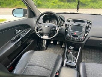 Kia cee'd sw 2.0 crdi fl. - 9