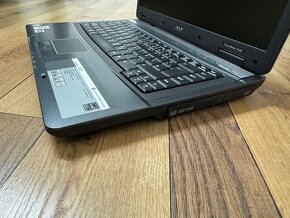 Acer Travelmate 5520 - hdd 250gb, 3gb ram, amd turion - 9