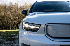 Volvo XC40 Recharge Twin 300kw AWD A/T - 9