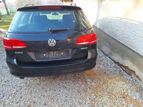 VW PASSAT 1.6 Tdi , 77 kw , r. 2012 - 9