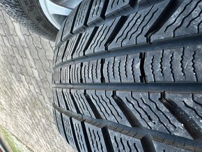 Predám orginál zimné kolesa mercedes 205/55 r17 - 9