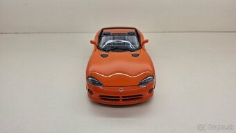 1:18 DODGE VIPER RT/10 ORANGE - 9