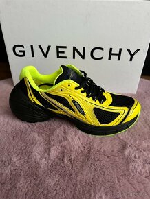 GIVENCHY sneakers - original - 9