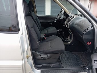 Nissan Terrano 2.7 TDi Sport 4x4 - 9