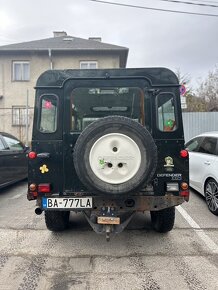 Land Rover Defender 110, r.v. 2004, tmavozelená metalíza - 9