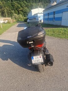 Yamaha X-max 400 - 9