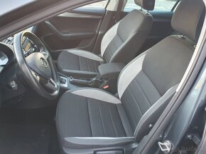 Škoda Octavia Combi 2.0 TDI JOY DSG - 9