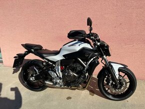 Yamaha MT07 rok 2015, 46000 km - 9