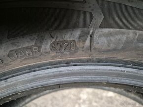 225/60 r18 zimné 4 ks GOODYEAR dezén 6,4 - 5,8 mm DOT2020 - 9