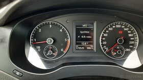 VOLKSWAGEN JETTA 1.6 TDI COMFORTLINE - 9