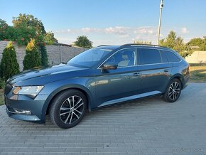 Skoda Superb Combi 1.6 TDI - 9