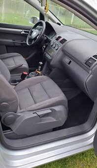 Predam volkswagen touran 1.9 tdi - 9