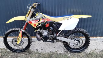 Suzuki RM 250 2006 - 9