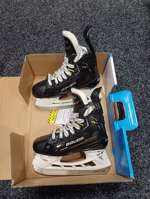 Bauer Supreme M5 Pro S22 Junior - 9