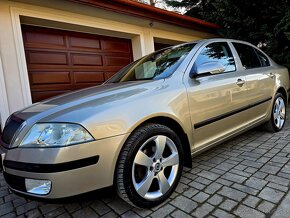 ŠKODA OCTAVIA II 1.9 TDI 77KW ELEGANCE - 9