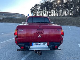 Mitsubishi L200 2.5 DI-D 4X4 SUPER SELECT 123KW - 9