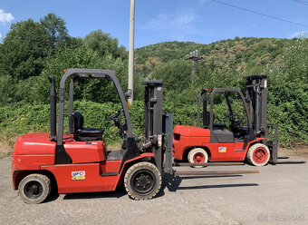 HC Forklift CPCD30, ISUZU diesel, triplex, r. 2011, 4038 mth - 9