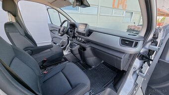 Renault Trafic Furgon SpaceClass Blue dCi 170 L2 EDC - 9